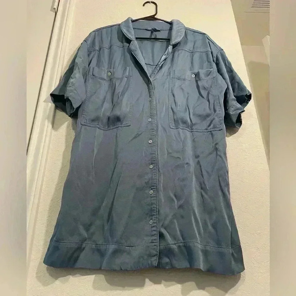 ANTHROPOLOGIE Blue Silk Like Oversized Tunic Short Sleeve Button Down Top Large - Picture 3 of 8